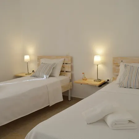 Minimal Houses * Mykonos Town