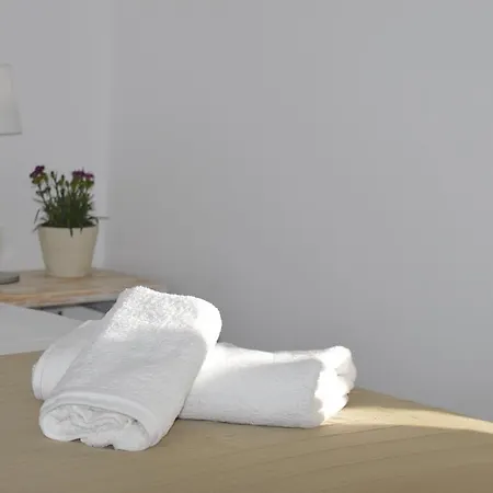 Minimal * Mykonos Town